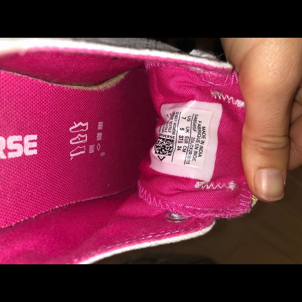 Converse - Picture 4 of 6